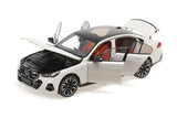BMW i5 2023 - White Metallic 1:18