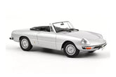 Alfa Romeo 2000 Spider (1978) - silver 1:18