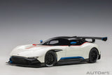 Aston Martin Vulcan 2015 - stratus white with blue 1:18