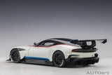 Aston Martin Vulcan 2015 - stratus white with blue 1:18