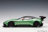 Aston Martin Vulcan 2015 - apple tree green metallic 1:18