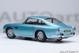 Aston Martin DB5 1964 - caribbean pearl/blue 1:18
