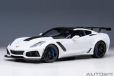Chevrolet Corvette C7 ZR1 2019 - arctic white 1:18