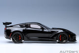 Chevrolet Corvette C7 ZR1 2019 - gloss black 1:18