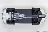 Toyota 2000GT 1967 - white 1:18