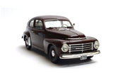 Volvo PV444 (1952) - maroon 1:18