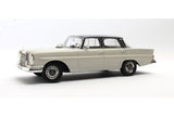 Mercedes 220SE W111 (1959) - white / black 1:18