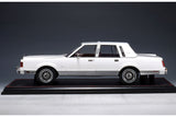 1989 Lincoln Town Car "Signature Series" - Arctic White 1:43