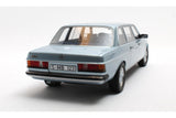 Mercedes W123 Lang (1978) - blue met 1:18