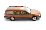 Volvo V70 XC Cross Country (1996-1999) - sandstone pearl 1:18