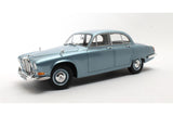 Jaguar 420 (1966-1969) - Opalescent silver blue met. 1:18