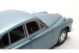 Jaguar 420 (1966-1969) - Opalescent silver blue met. 1:18