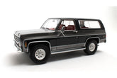 Chevrolet Blazer K5 (1973-1978) - grey/black 1:18