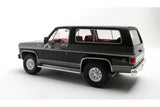 Chevrolet Blazer K5 (1973-1978) - grey/black 1:18