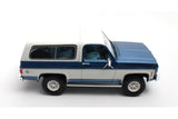 Chevrolet Blazer K5 (1973-1978) - blue/white 1:18