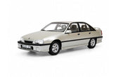 Opel Omega 3000 (1987-1994) - Star silver 1:18
