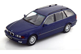 BMW 530d E39 Touring (1997) - lightblue-metallic 1:18