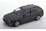 BMW 540i E39 Touring (1997) - grey-metallic 1:18
