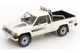 Toyota Truck Xtra Cab 4x4 (Hilux) - white 1:18