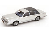 Lincoln Town Car (1985) from the movie "Air" - silver/darkgrey 1:18