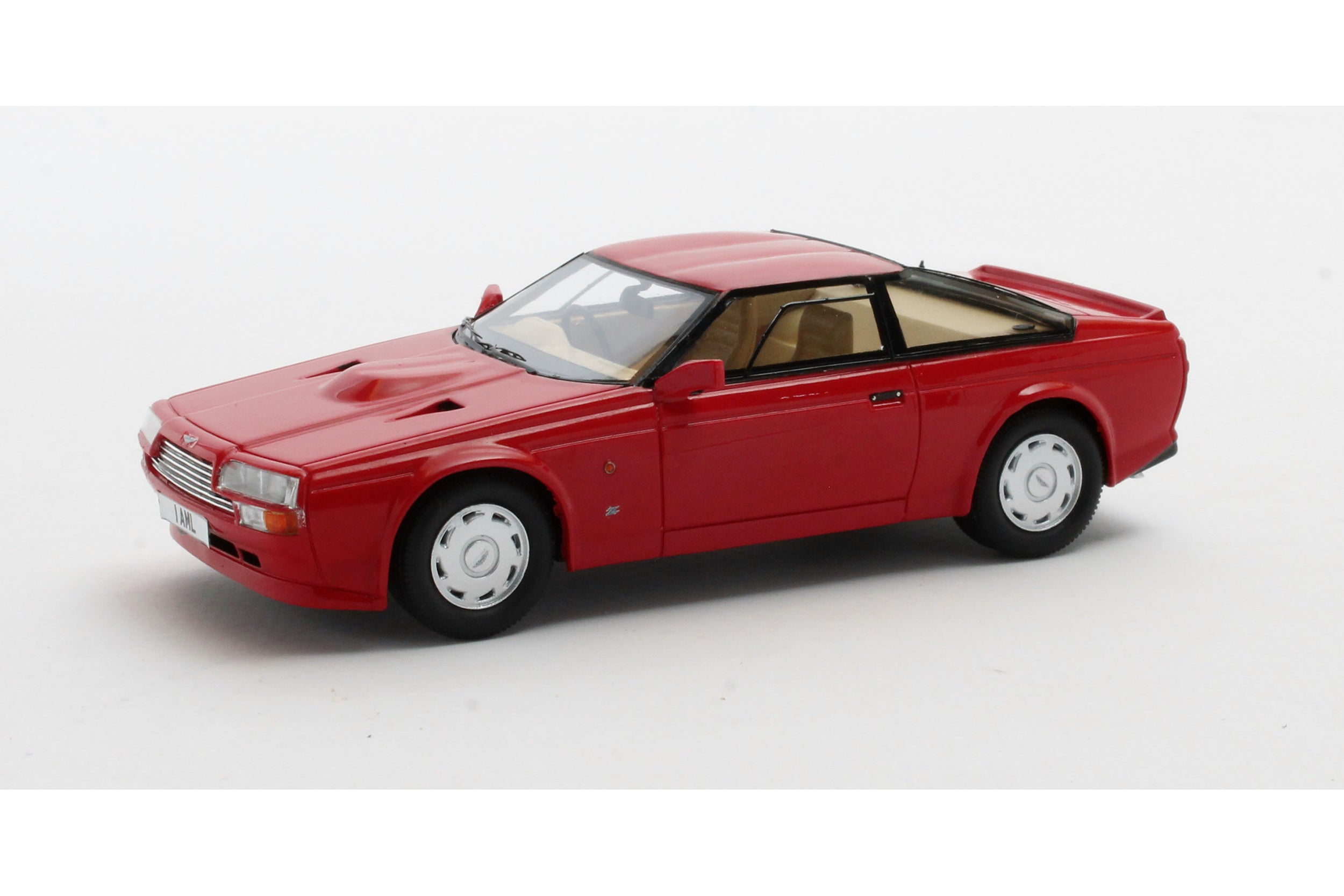 Matrix Aston Martin V8 Zagato, metallic-vert foncé 1986, 1:43 | Model Car World Matrix Aston Martin V8 Zagato, metallic-vert foncé 1986, 1:43 | Model Car World