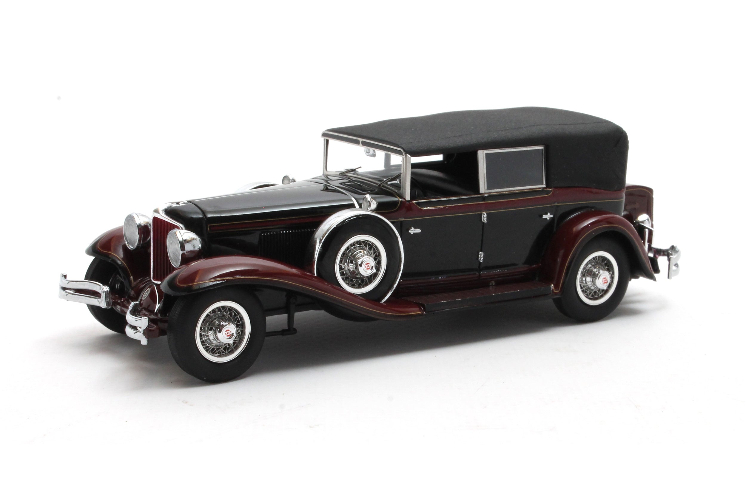 Cord L-29 Phaeton sedan 1931 fermée noire (Matrix) 1/43e