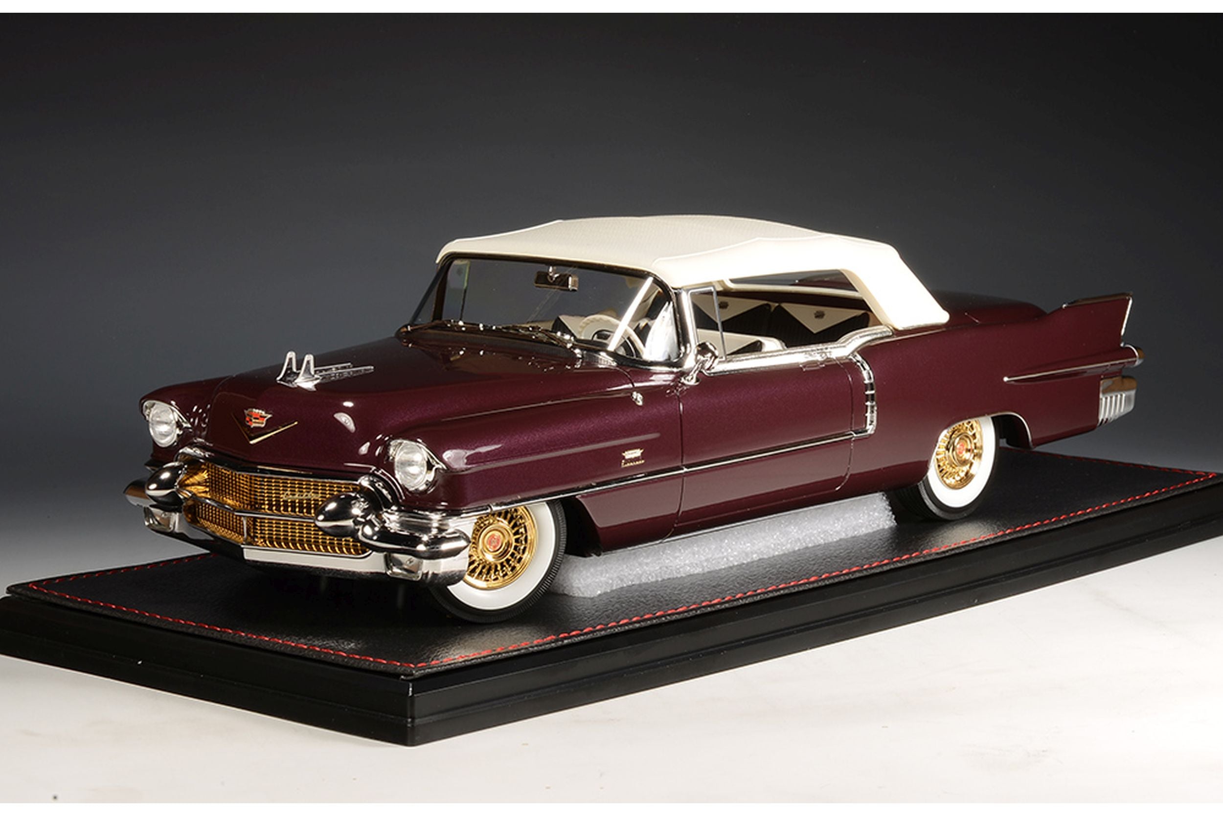 Fahrzeug Goldbringa von Schmidl リトグラフ 1956 Cadillac Eldorado Biarritz (closed roof) - chantilly 1:18