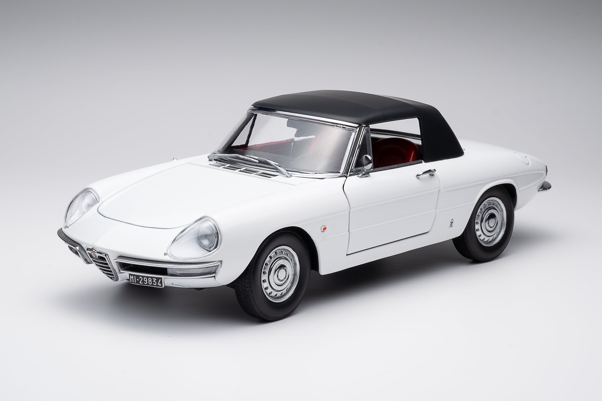 alfa_weiss-17.jpg?v=1723212306