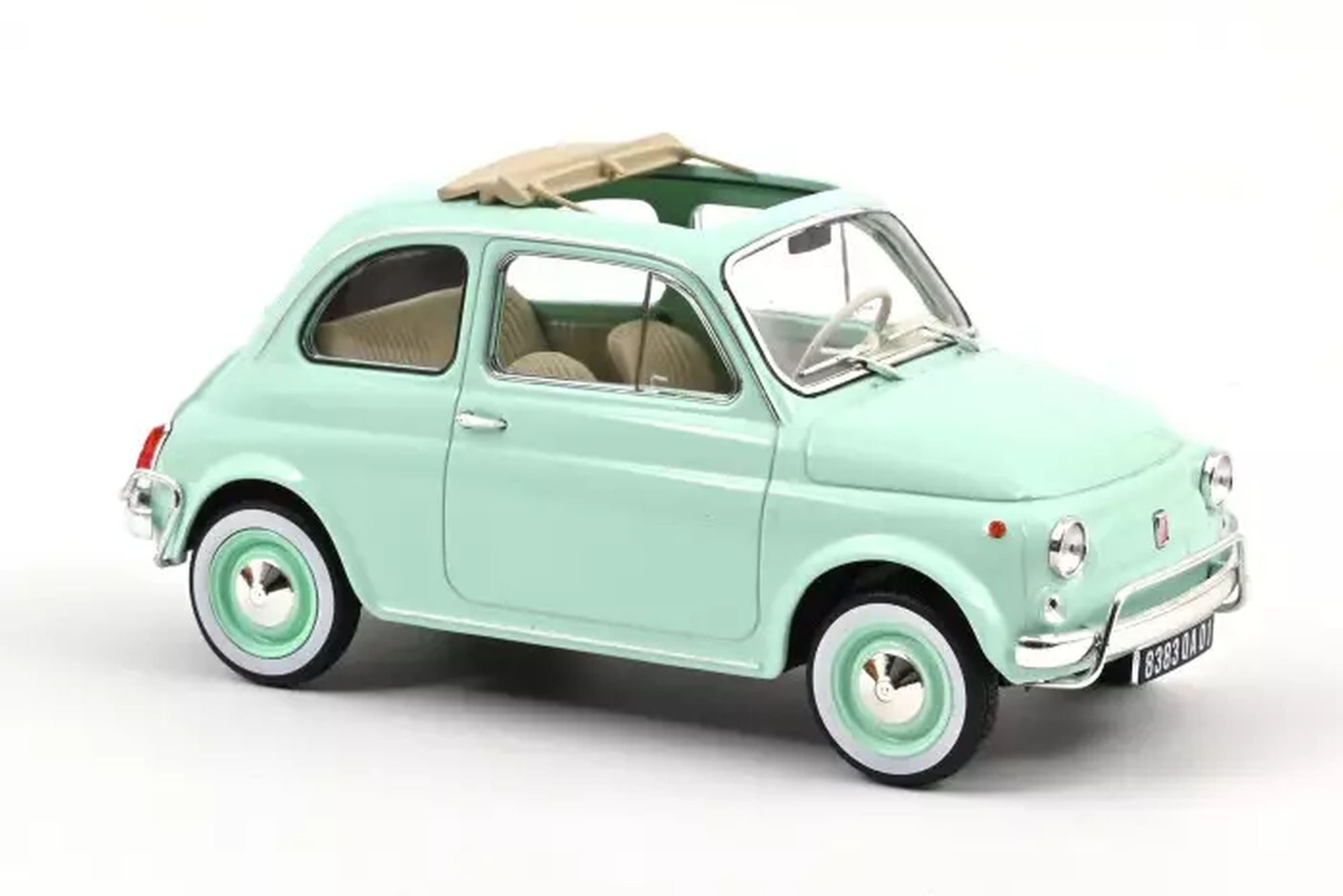 Fiat 500 L special birth pack 1968 - pastel blue 1:18 – Thomas