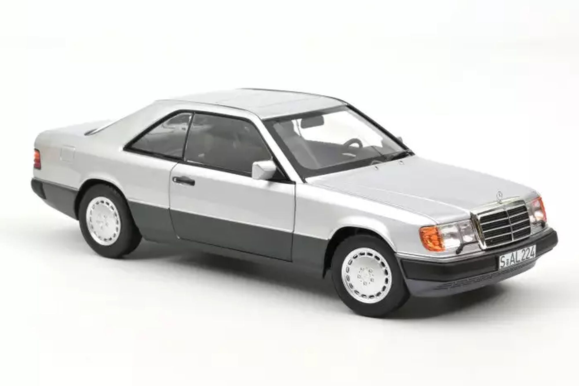 Mercedes 300 CE-24 Coupé 1990 Norev 1/18 – Gris Argent, Miniature Neuve Sous Emballage
