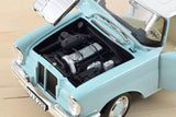 Mercedes 220 S (W111) 1965 - light blue 1:18