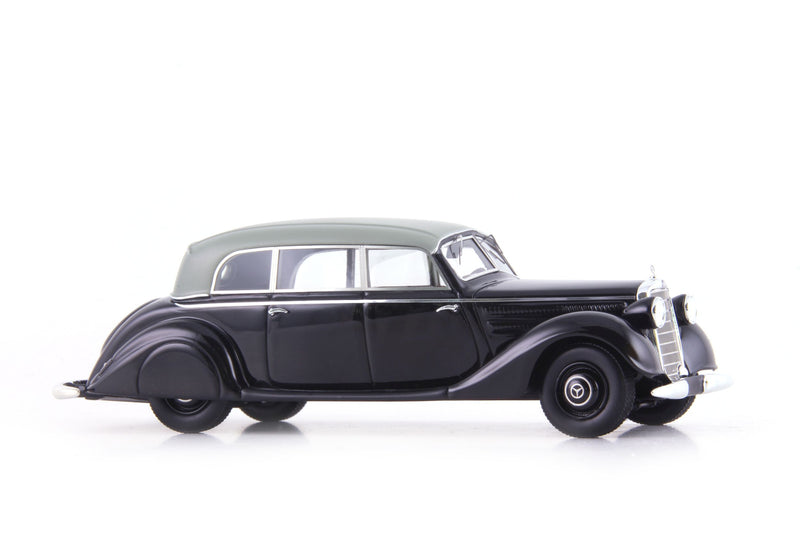 Mercedes 400 V (W147) Prototyp 1938 - black 1:43