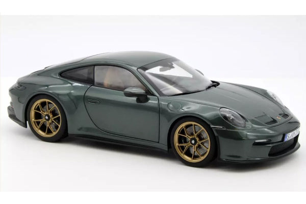 Porsche 911 (992) GT3 with Touring Package 2021 - Malachite Green met. 1:18