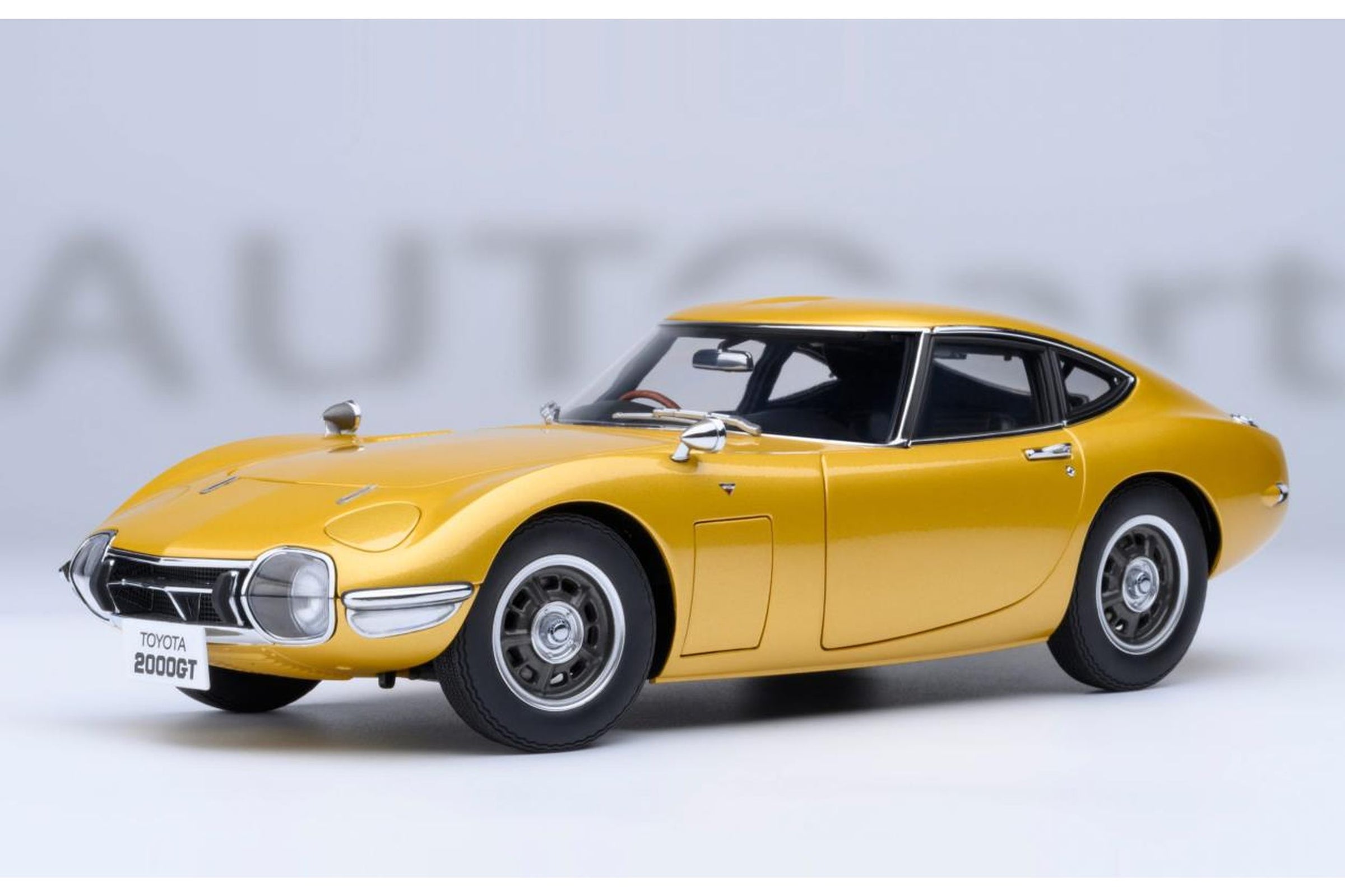 Toyota 2000 GT - gold 1:18 – Thomas Langejürgen