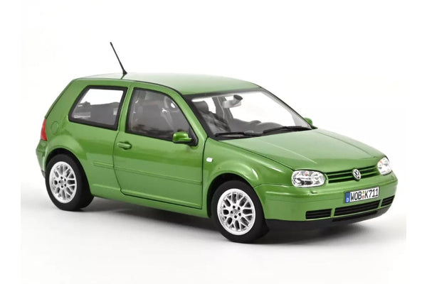 VW Golf IV GTI (1998) - cosmic green metallic 1:18