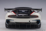 Aston Martin Vulcan 2015 - stratus white with blue 1:18