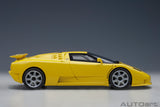 Bugatti EB 110 SS 1992 - yellow/giallo bugatti 1:18