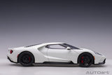 Ford GT 2017 - frozen white 1:18