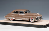 1942 Cadillac Sixty Special - Pawnee beige 1:43