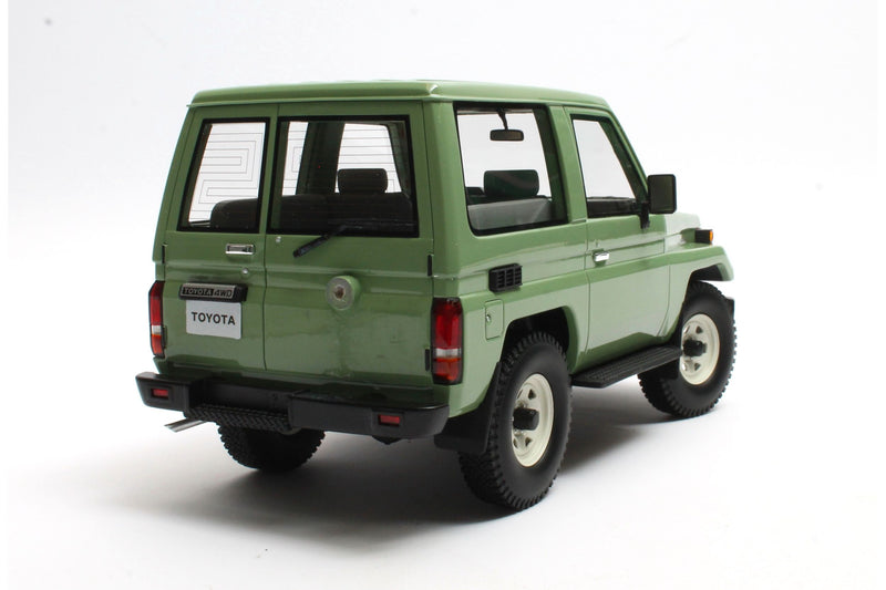 Toyota Landcruiser BJ70 (1984-1989) - green 1:18