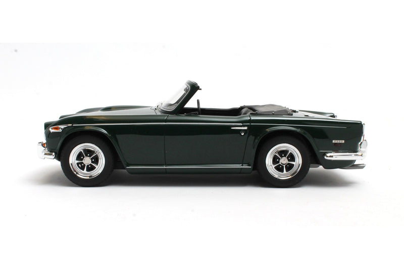 Triumph TR5 P.I. (1967-1968) - green 1:18