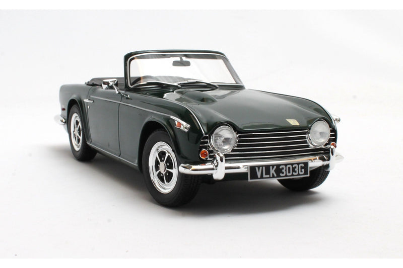 Triumph TR5 P.I. (1967-1968) - green 1:18