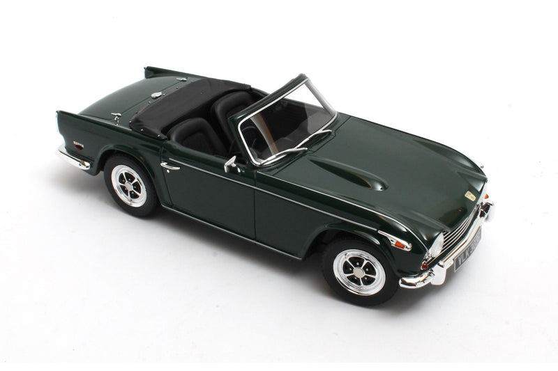 Triumph TR5 P.I. (1967-1968) - green 1:18