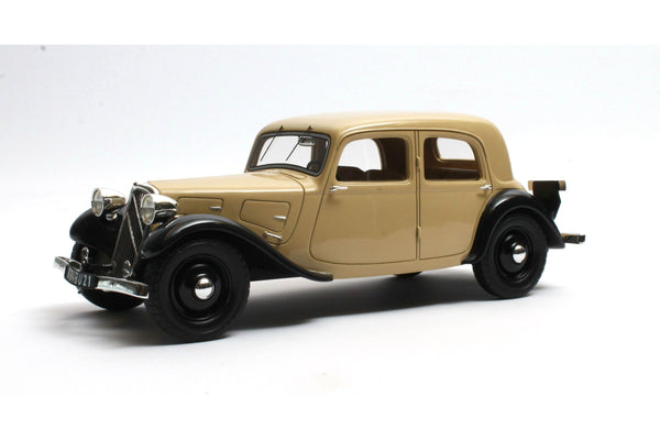 Citroen Traction Avant 7CV (1934) - beige / black 1:18