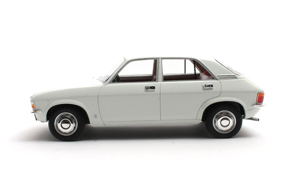 Austin Allegro (1973) - white 1:18
