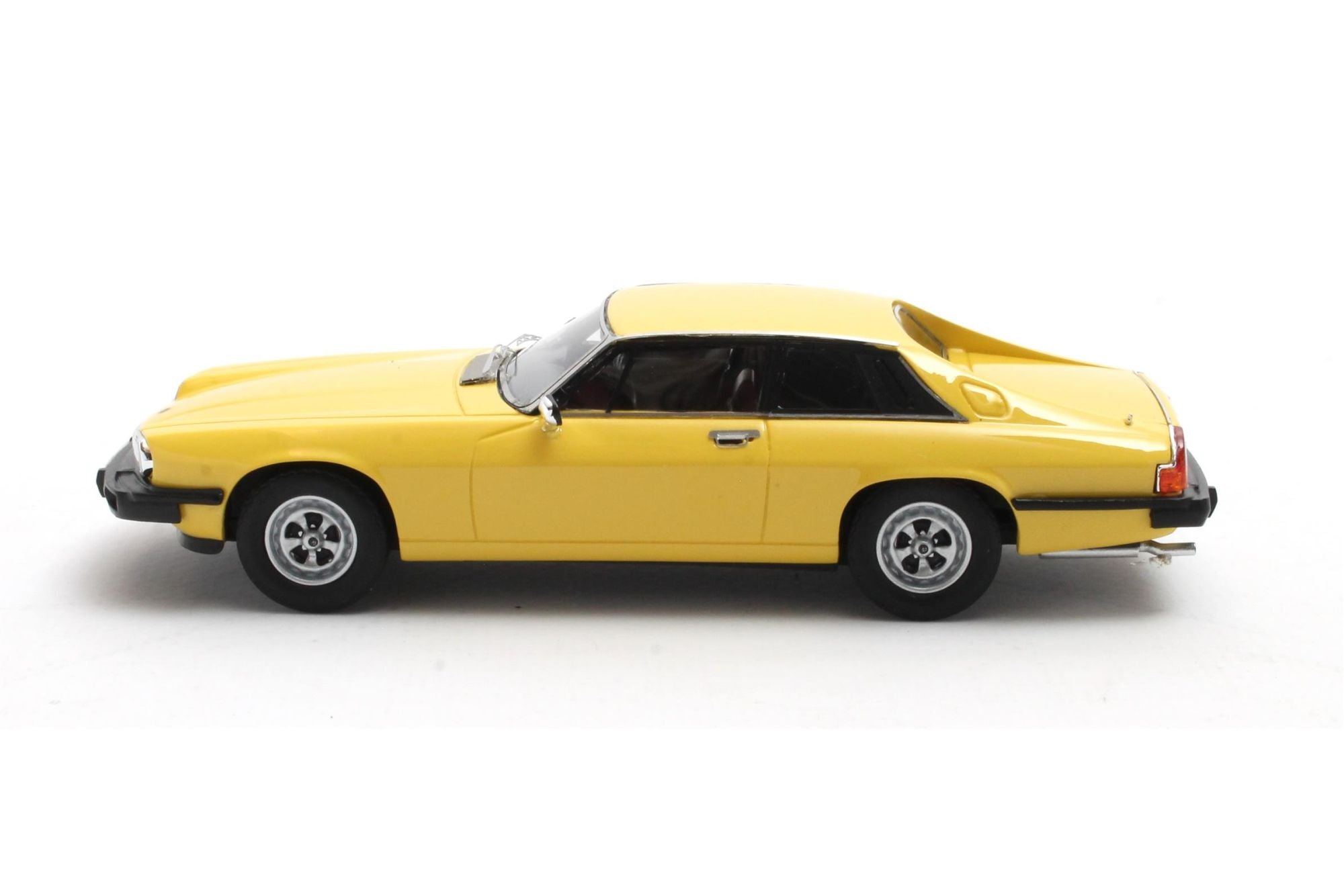 Jaguar XJ-S (1975-1981) - yellow 1:43 – Thomas Langejürgen