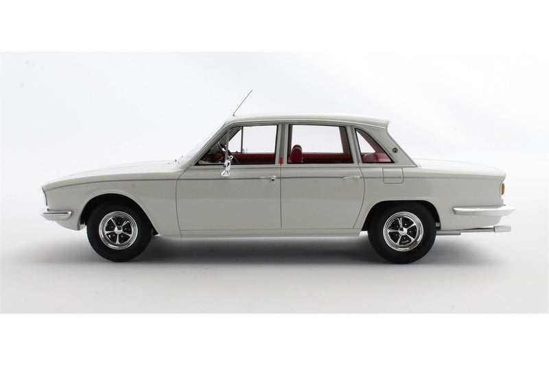 Triumph 2500 P.I. (1969-1977) - white 1:18