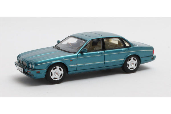 Jaguar XJR X300 green 1:43