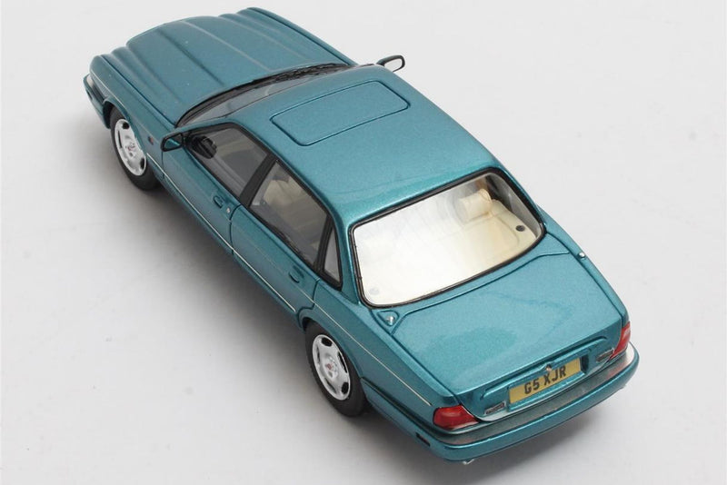 Jaguar XJR X300 green 1:43