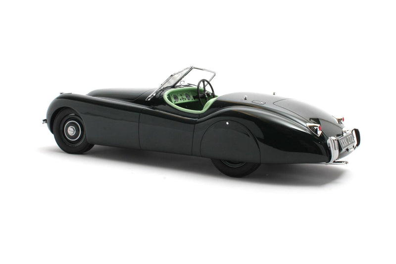 Jaguar XK120 OTS 1948 - green 1:18